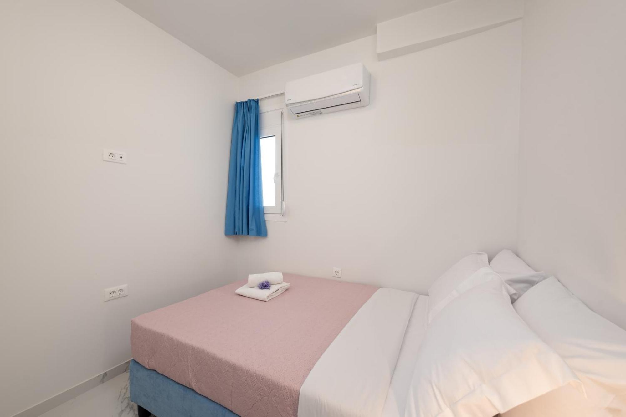 Sea View Bliss 2Br Agios Getaway Apartment Agios Nikolaos  Bagian luar foto